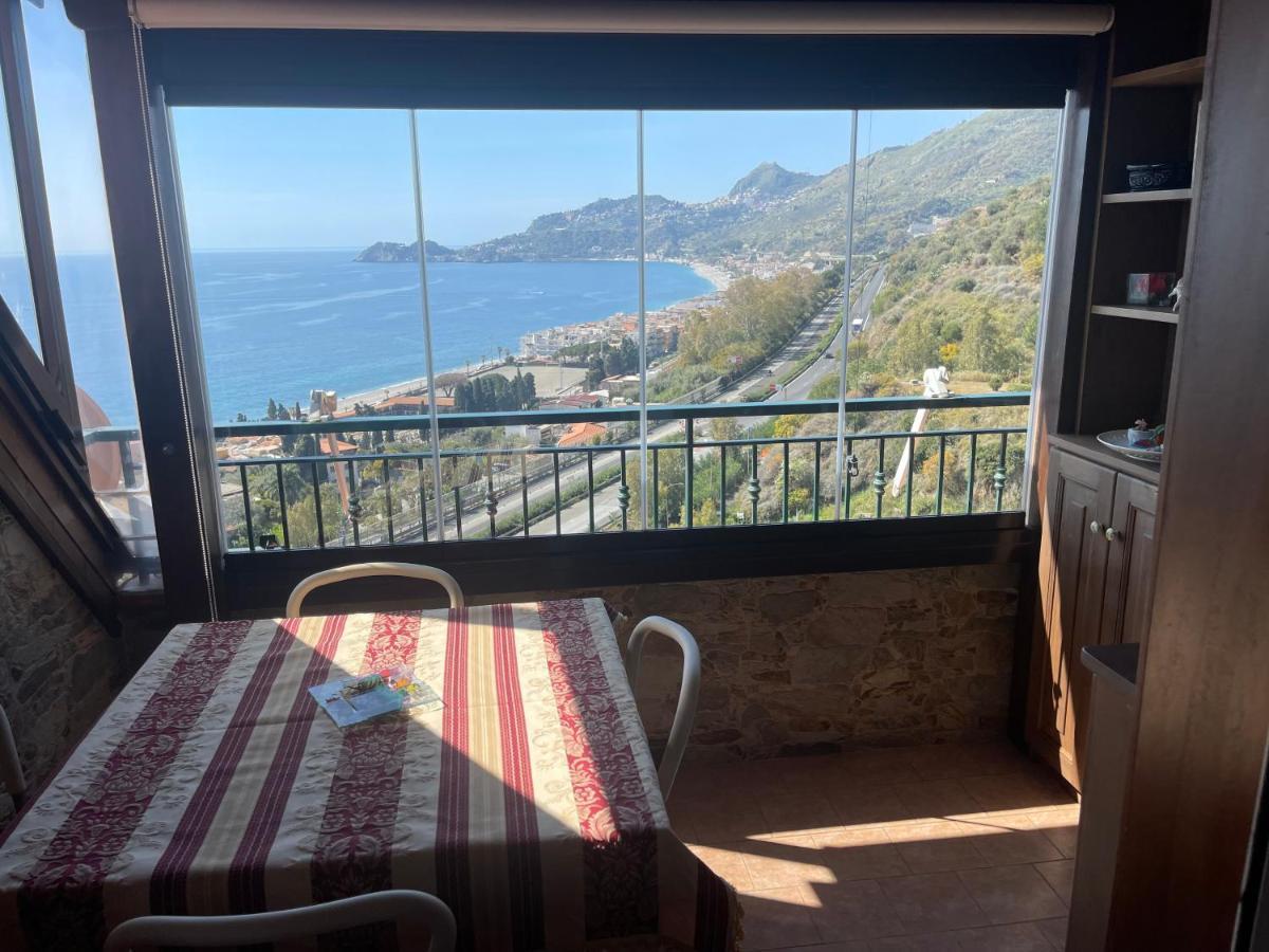 레토이아니 Casa Vacanze Cuzari 아파트 외부 사진